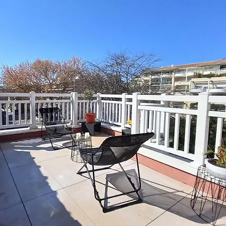 Résidence Dignan - élégant T2 En Plein Centre – à Deux Pas De La Mae-8974 Arcachon