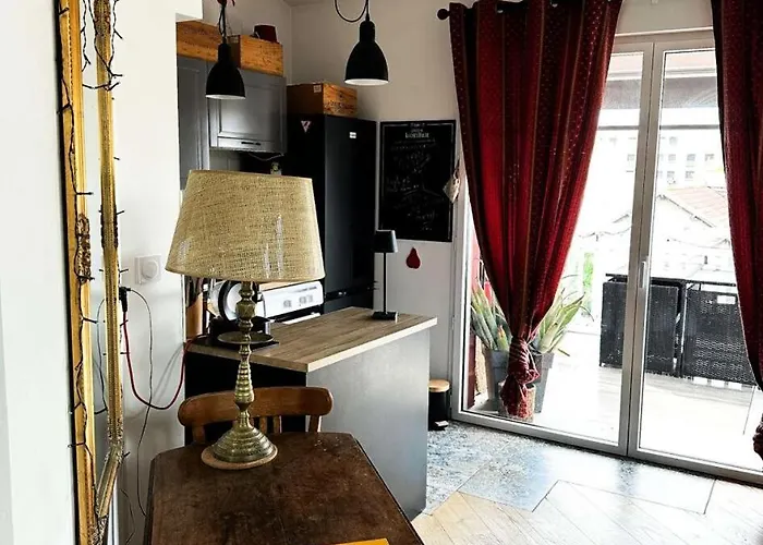 Dignan - Elegant T2 En Plein Centre - A Deux Pas De La Mae-8974 * Arcachon